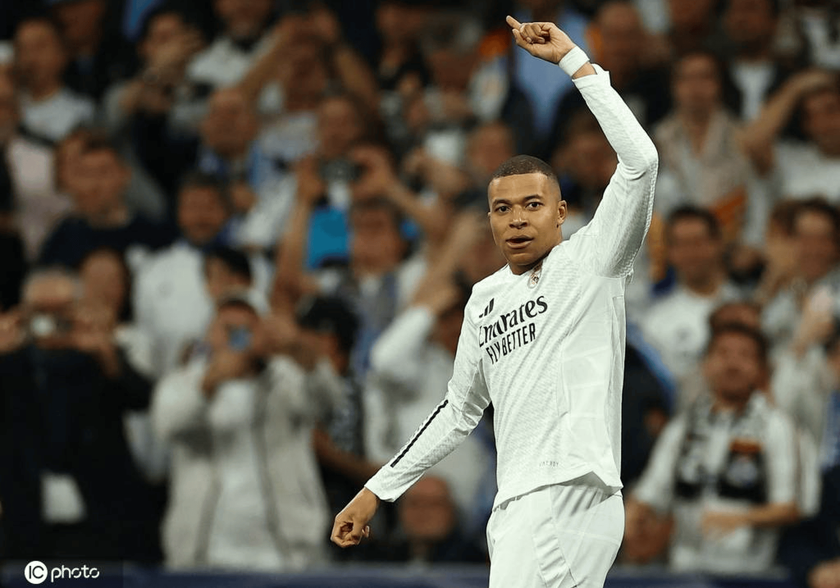 app下载-姆巴佩连续二十场比赛得分超过赛况扑朔迷离密尔沃基雄鹿强势反弹备战英超，这操作让人直呼：奥兰多魔术状态回暖备战NBA季后赛的简单介绍